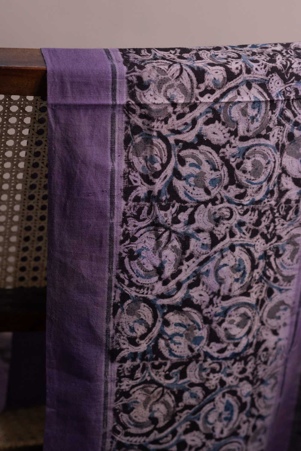 Cluster Floral Printed Border with Ikat Cotton Fabric - 0.5m