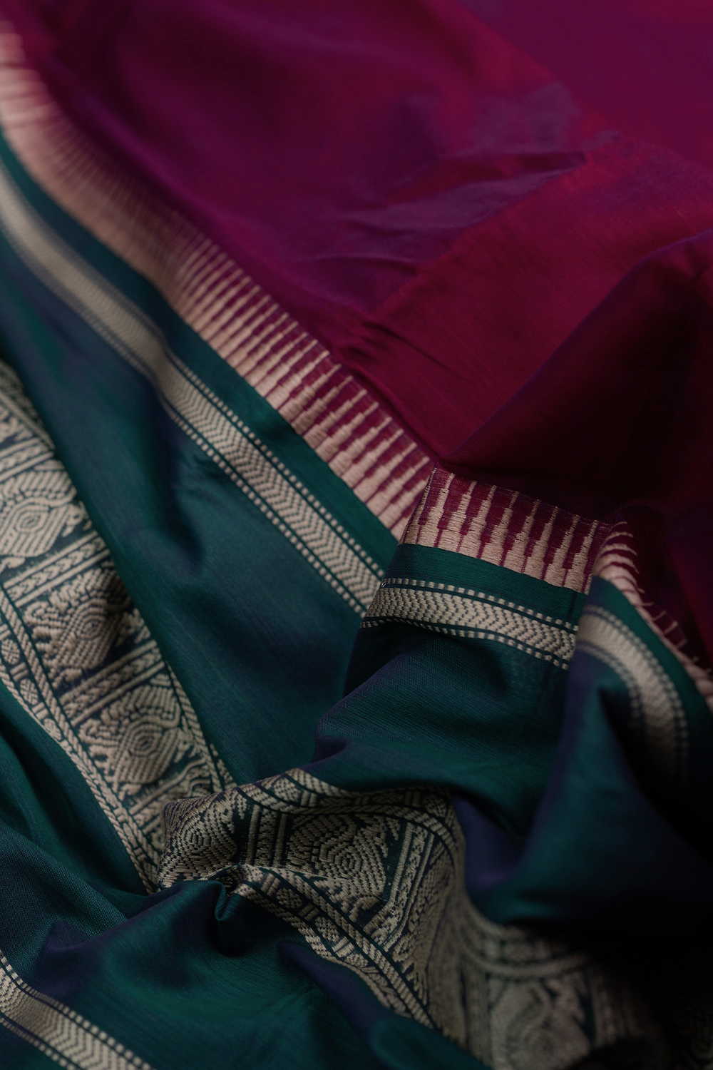 Pink with Green Border Narayanpet Cotton Fabric-0.5m - Image 2