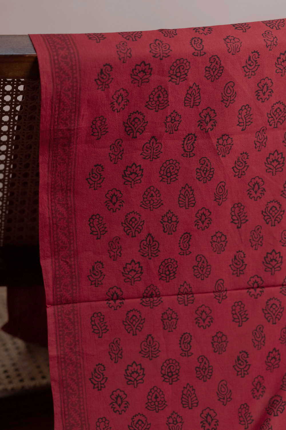 Scralet Red Bagh Cotton Fabric - 0.85m - Image 2