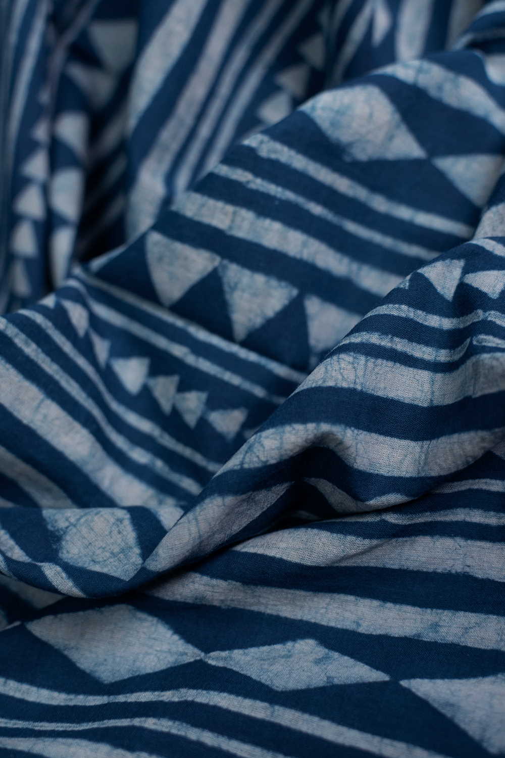 Striped Pattern Dabu Cotton Fabric - 0.85m - Image 3