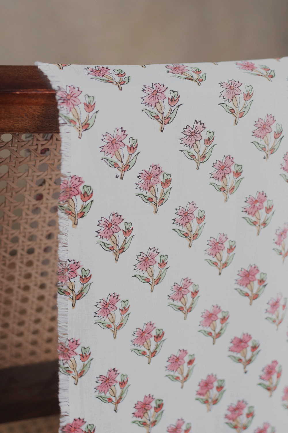Florals On Off-White Sanganeri Cotton Fabric - 0.7m - Image 3