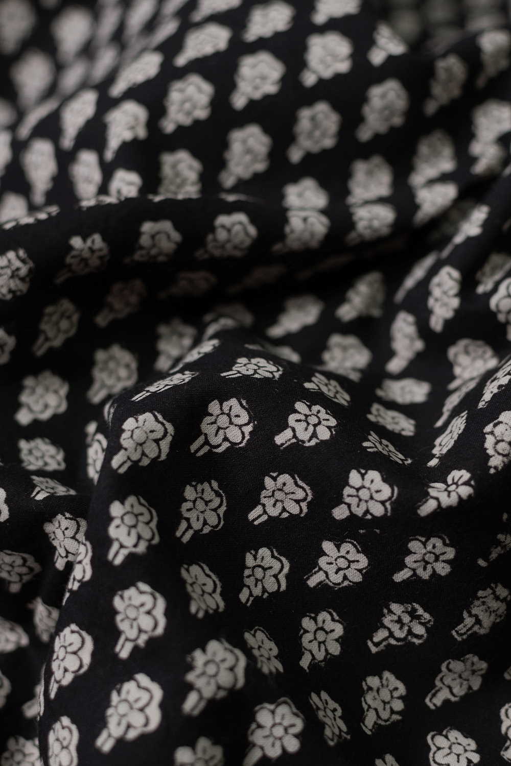 Black with Tiny Motifs Bagru Cotton Fabric - 1.6m - Image 3