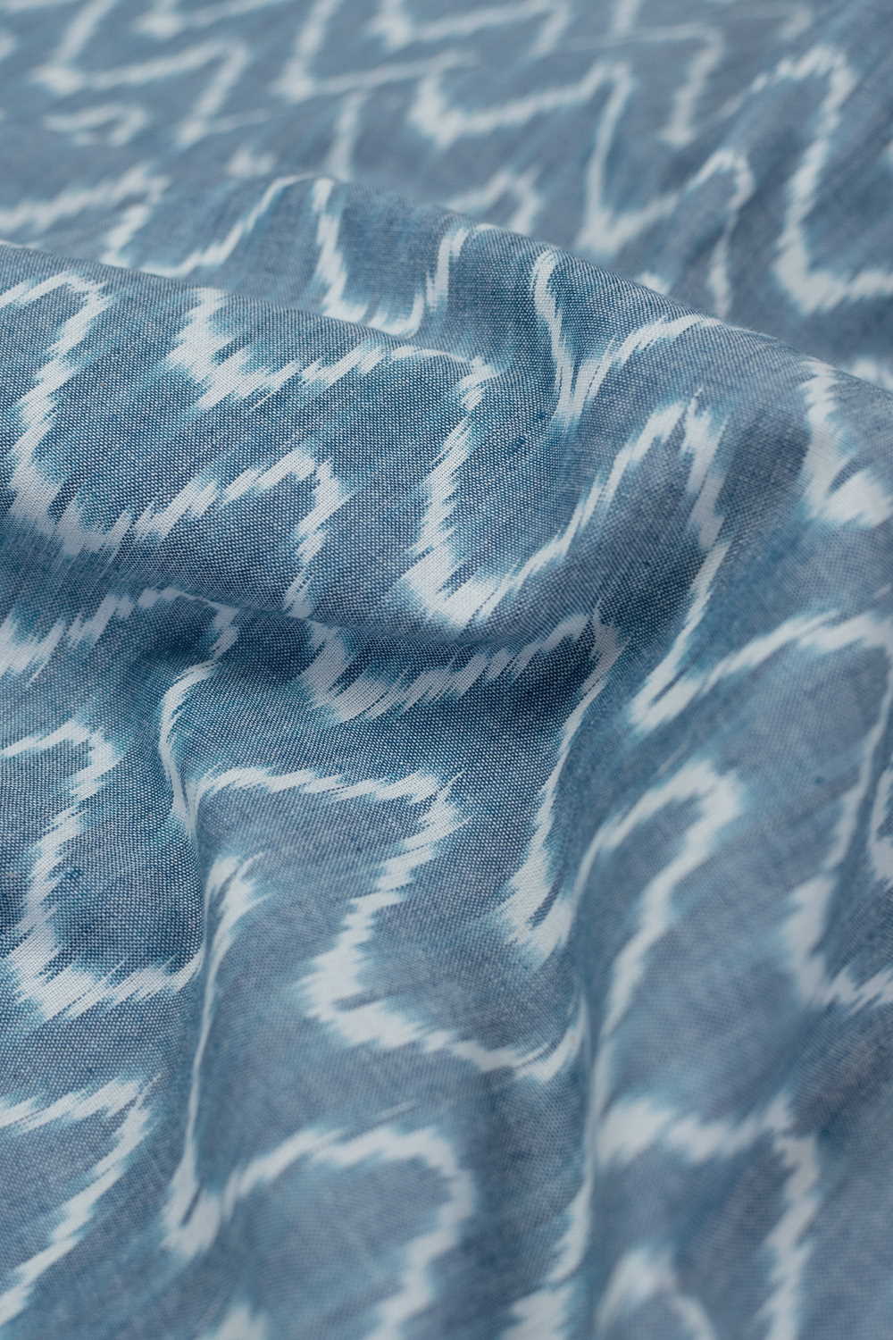 Creamy Grey Ikat Cotton Fabric - 2m - Image 2