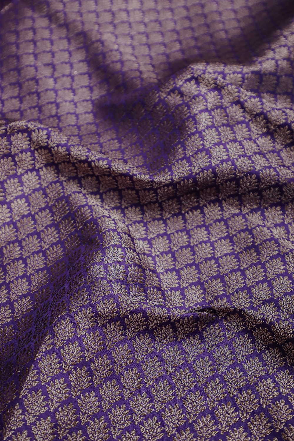 Tiny Florets Banarasi Silk Fabric - 0.5m - Image 3