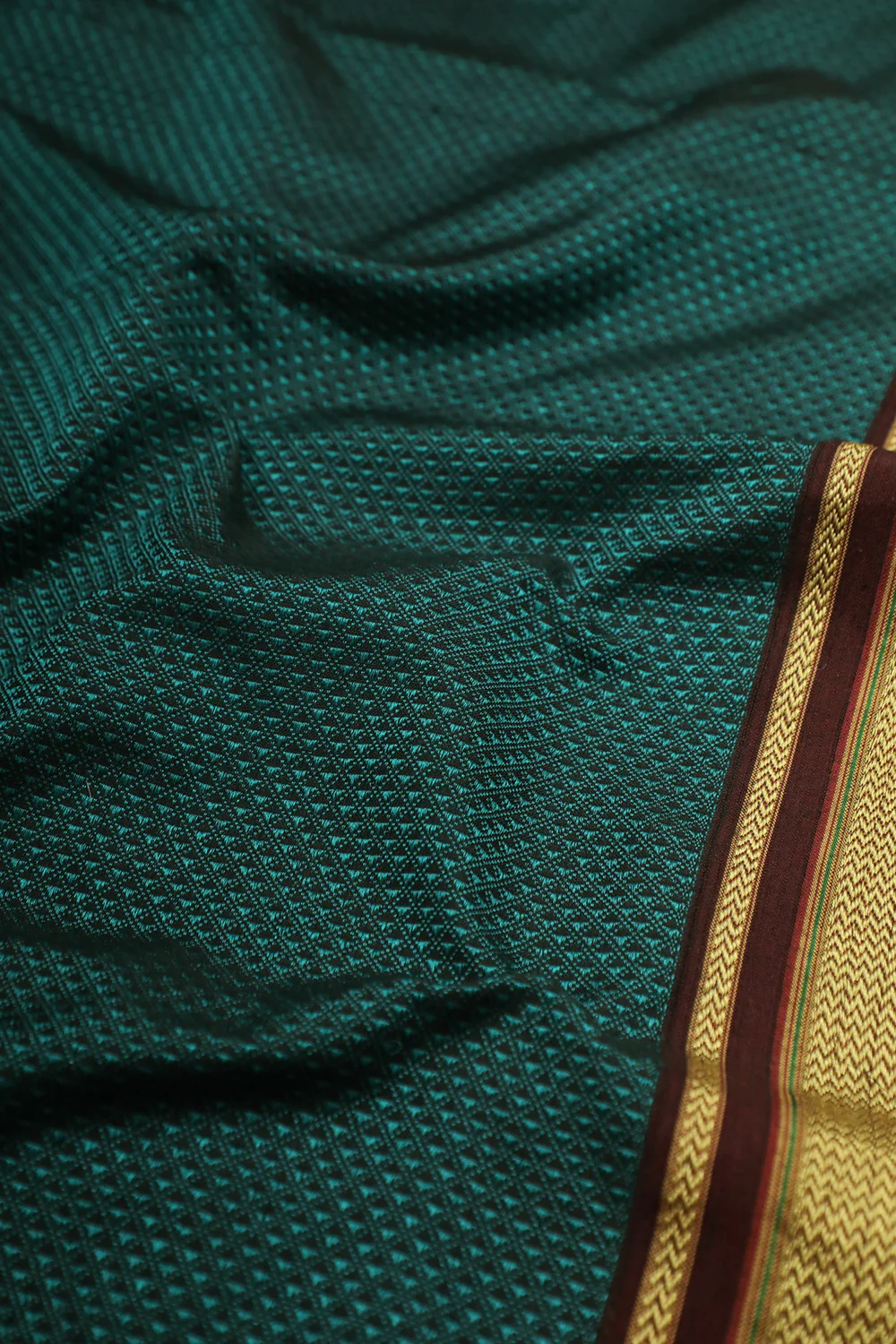 Dark Green Khun Cotton Fabric - 1m - Image 2