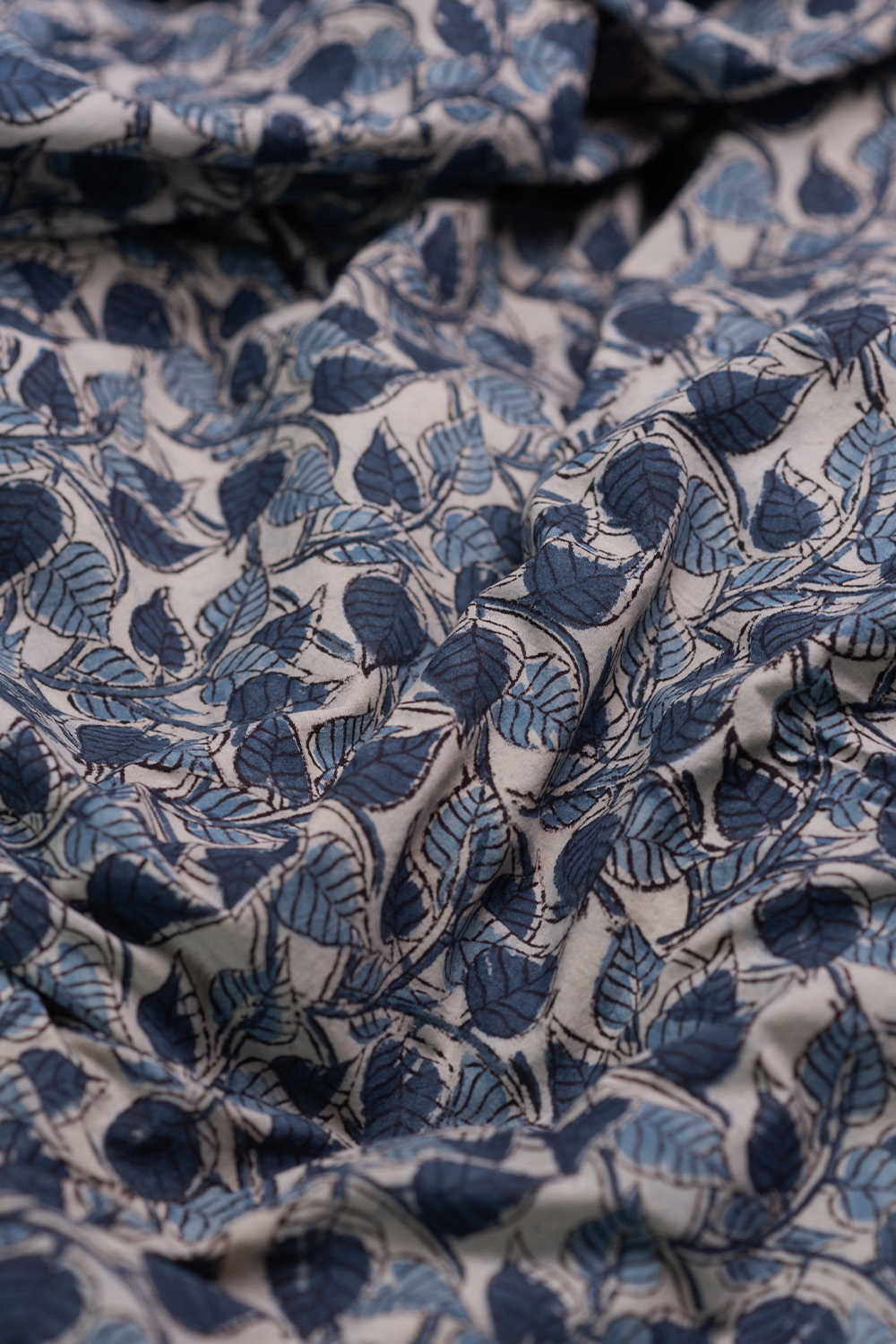 Blue Leafy Floral Printed kalamkari Cotton Fabric - Image 3