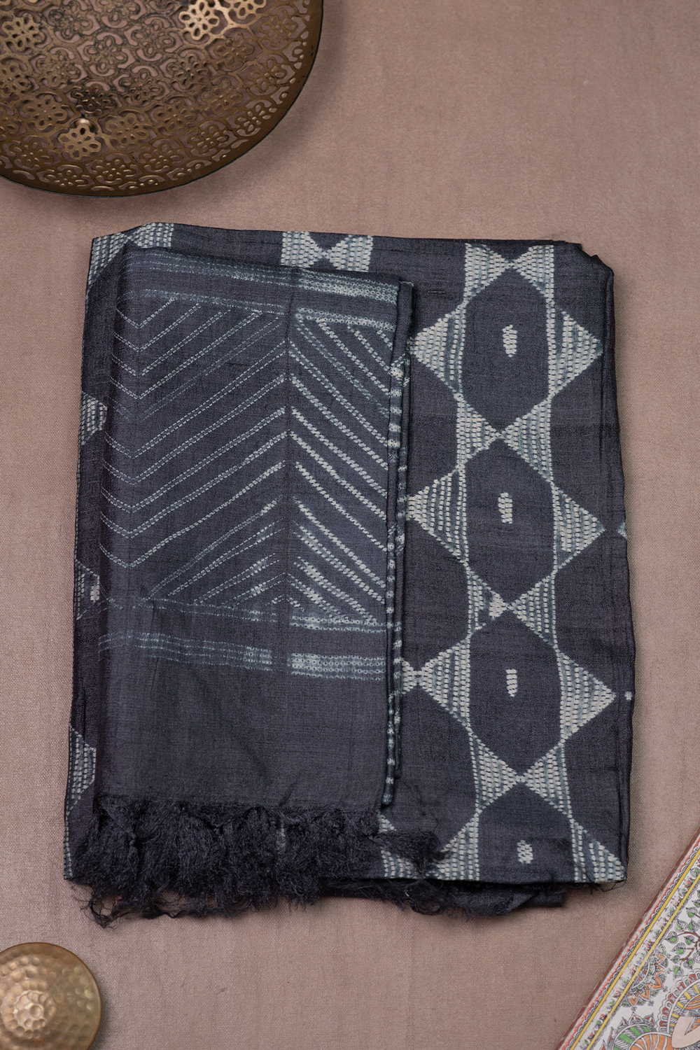 Grey Patterned Shibori Tussar Top & Dupattas - Image 2