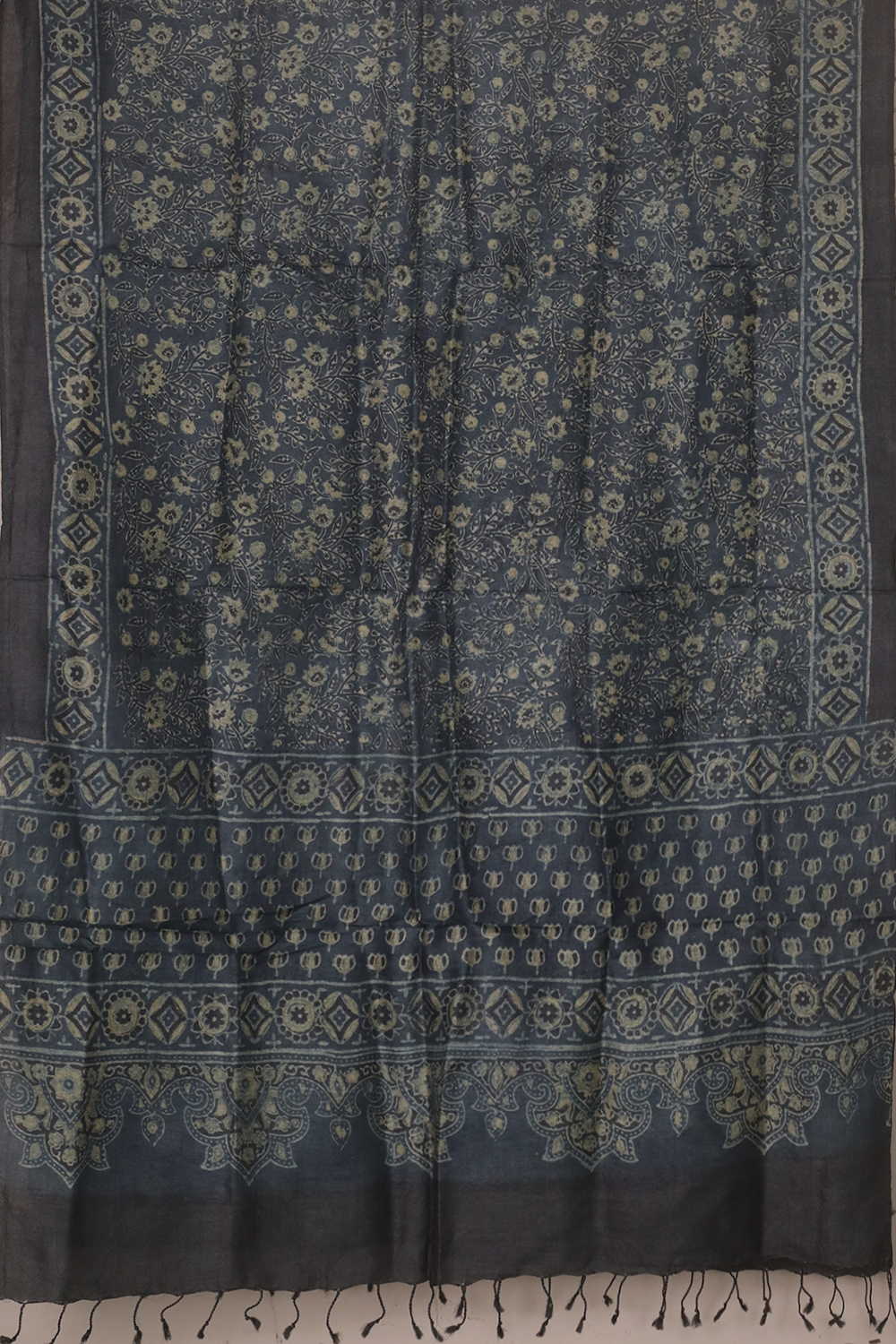 Lotus on Indigo Ajrak Tussar Top & Dupatta - Image 3
